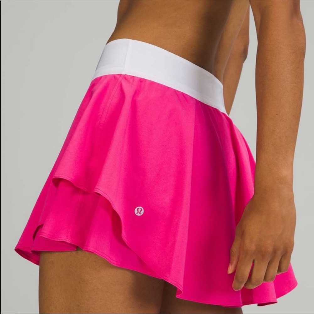 Lululemon Court Rival HR Skirt *Sonic Pink*